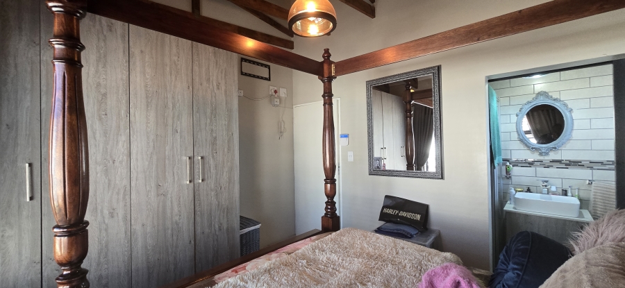 3 Bedroom Property for Sale in Waterkloof North West